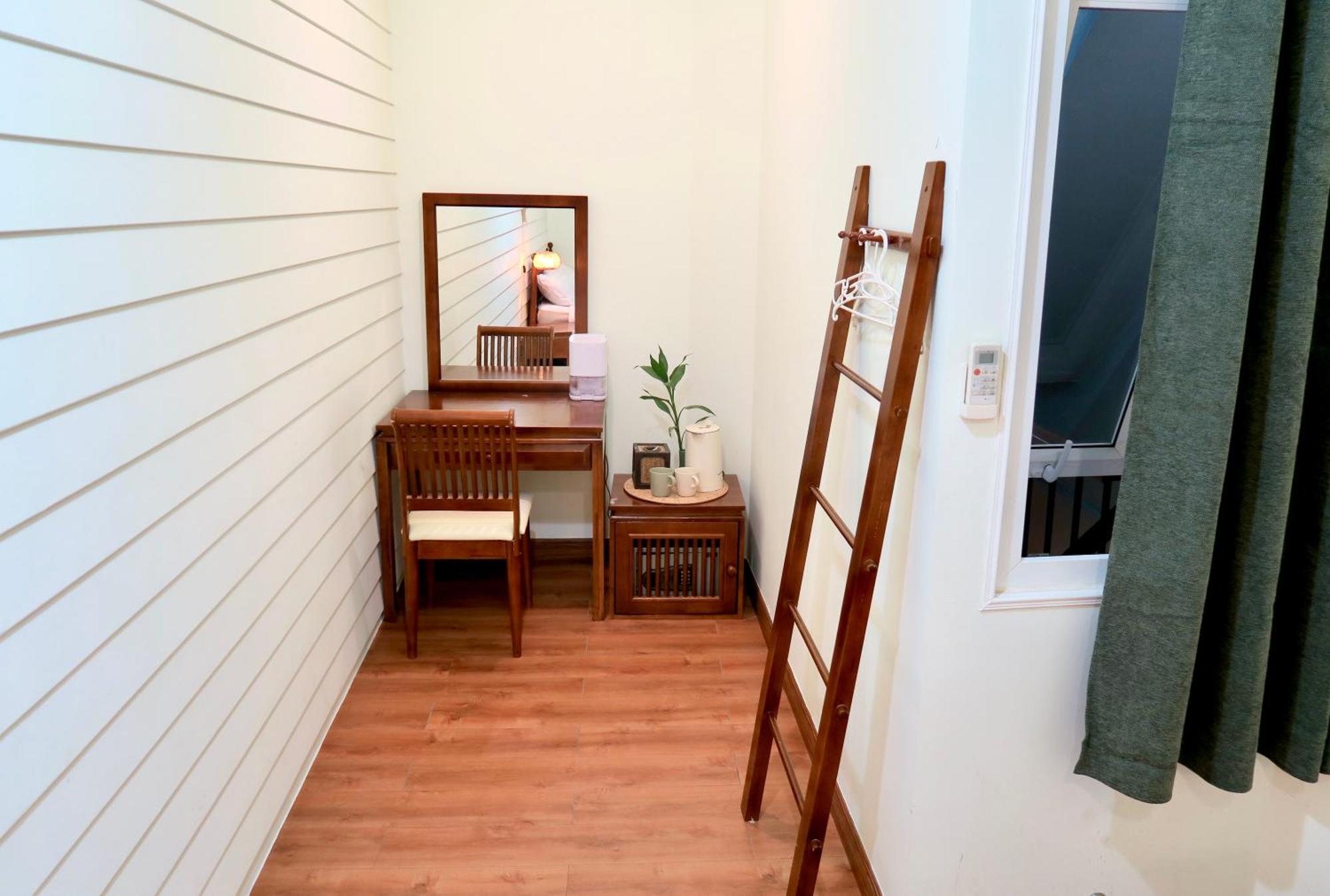 Les Fleurs Bangkok Hostel Екстер'єр фото