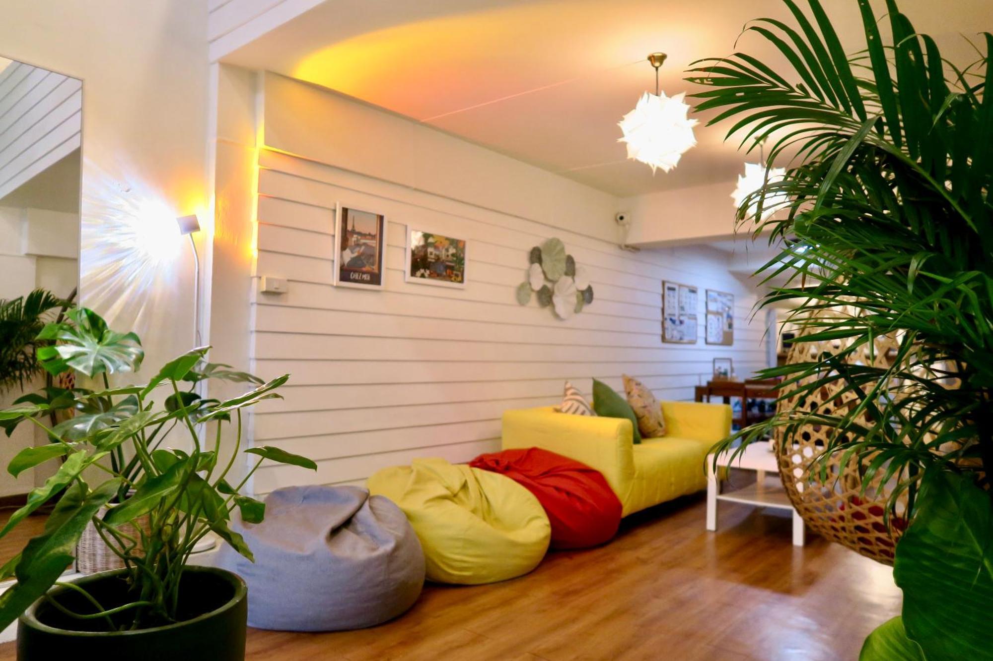 Les Fleurs Bangkok Hostel Екстер'єр фото
