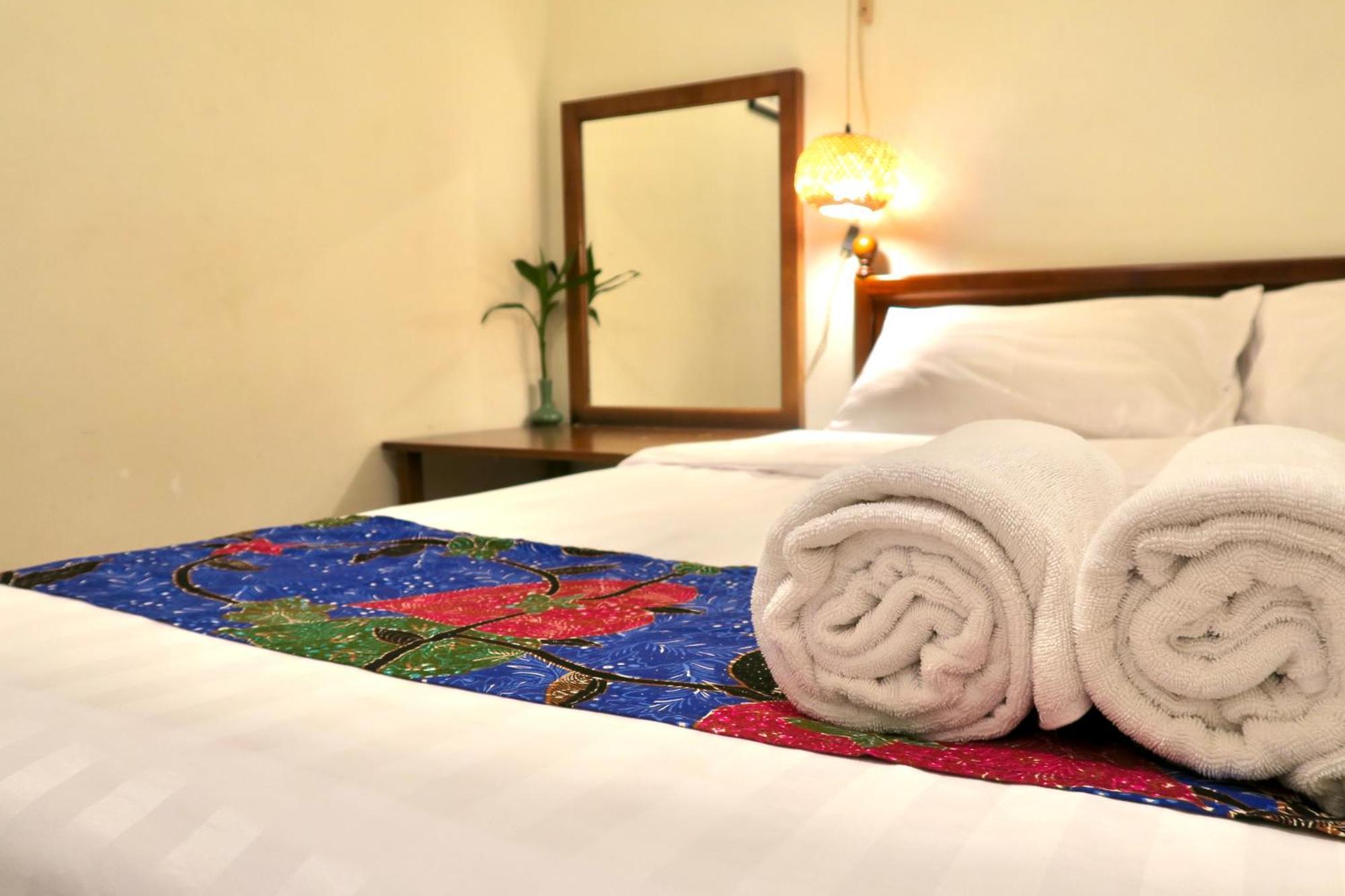 Les Fleurs Bangkok Hostel Екстер'єр фото