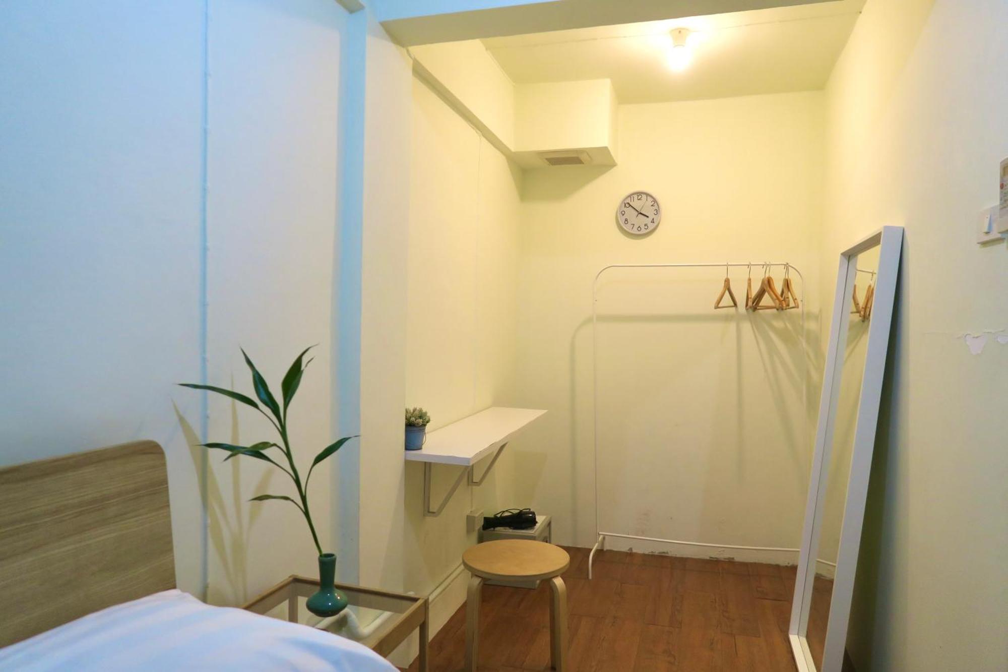 Les Fleurs Bangkok Hostel Екстер'єр фото